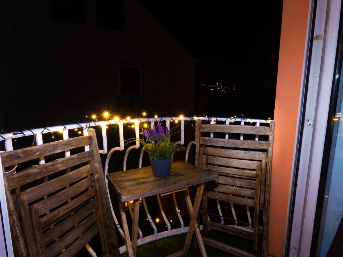#121 Grosse, Gemuetliche Wohnung In Remscheid-City 외부 사진